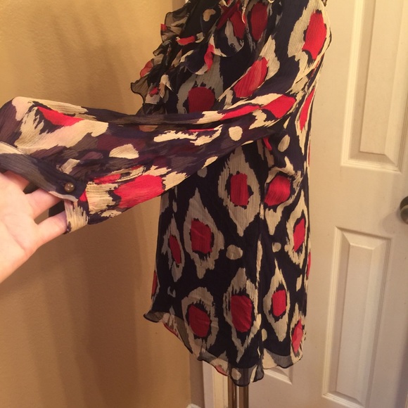 DVF Blue,red and off white ruffle layered top - Picture 5 of 8